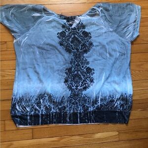 NWOT. Elegant Blue Patterned Women's Top. Light and soft.